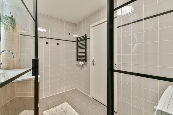 Photo - For rent: Jan van Schaffelaarplantsoen 17B, 1061 DL Amsterdam